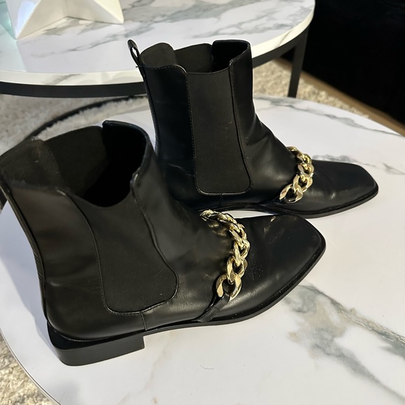 ZARA Booties with Gold Accent - Picture 3 of 3
